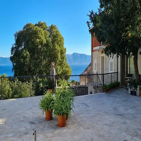 Mico Ferienhaus Drvenik (Split-Dalmatia)