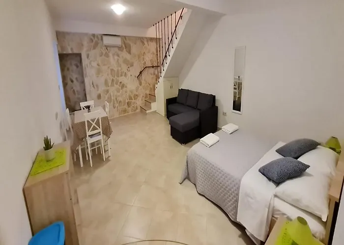 Mico بيت للعطل *
