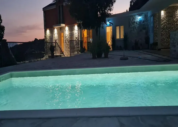 Mico