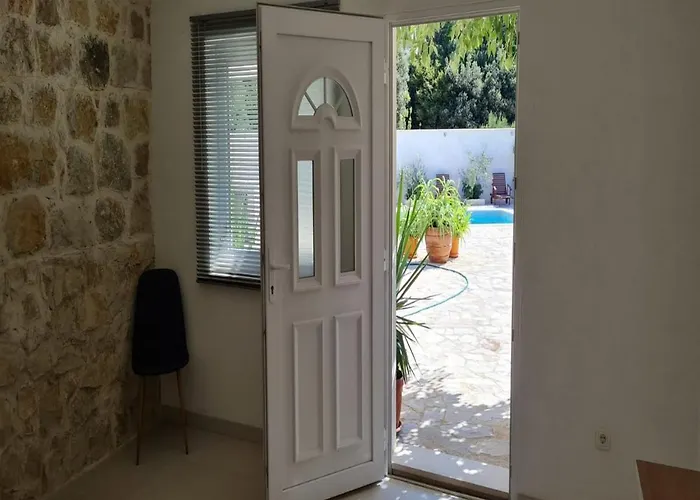 Mico بيت للعطل *